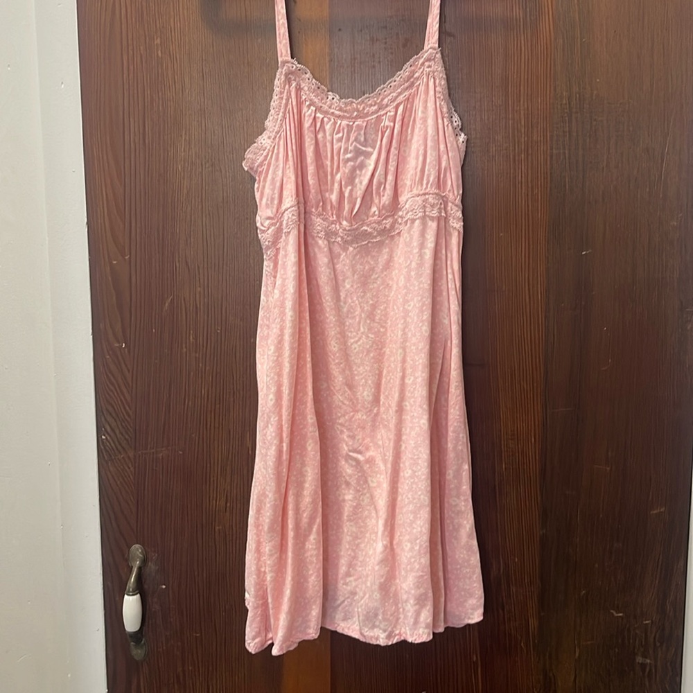 Girls pink floral dress